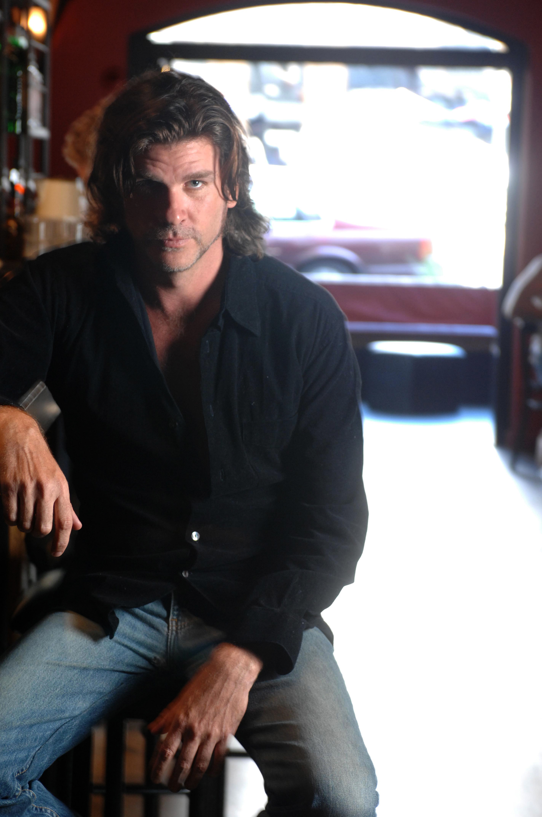 Portraits - ~/Content/Media/Portraits/PTex 01.jpg)